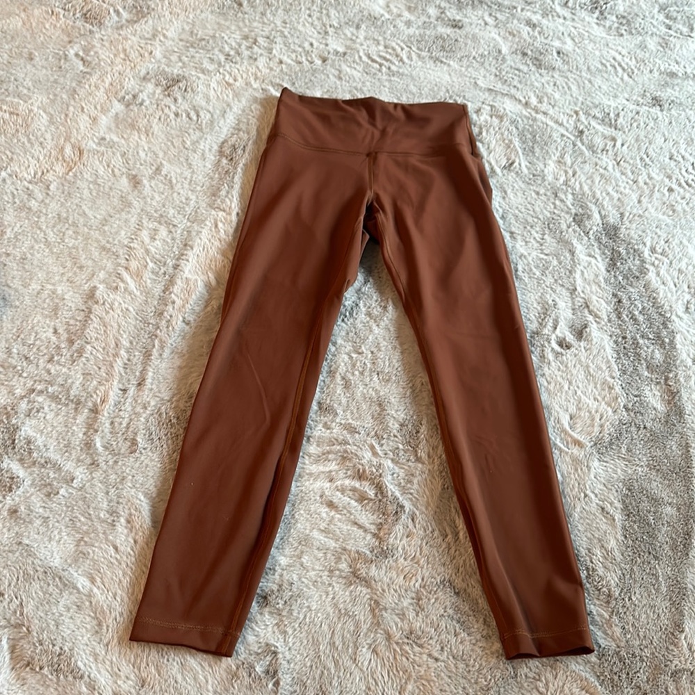 Lululemon Wunder Train legging - new, no tags